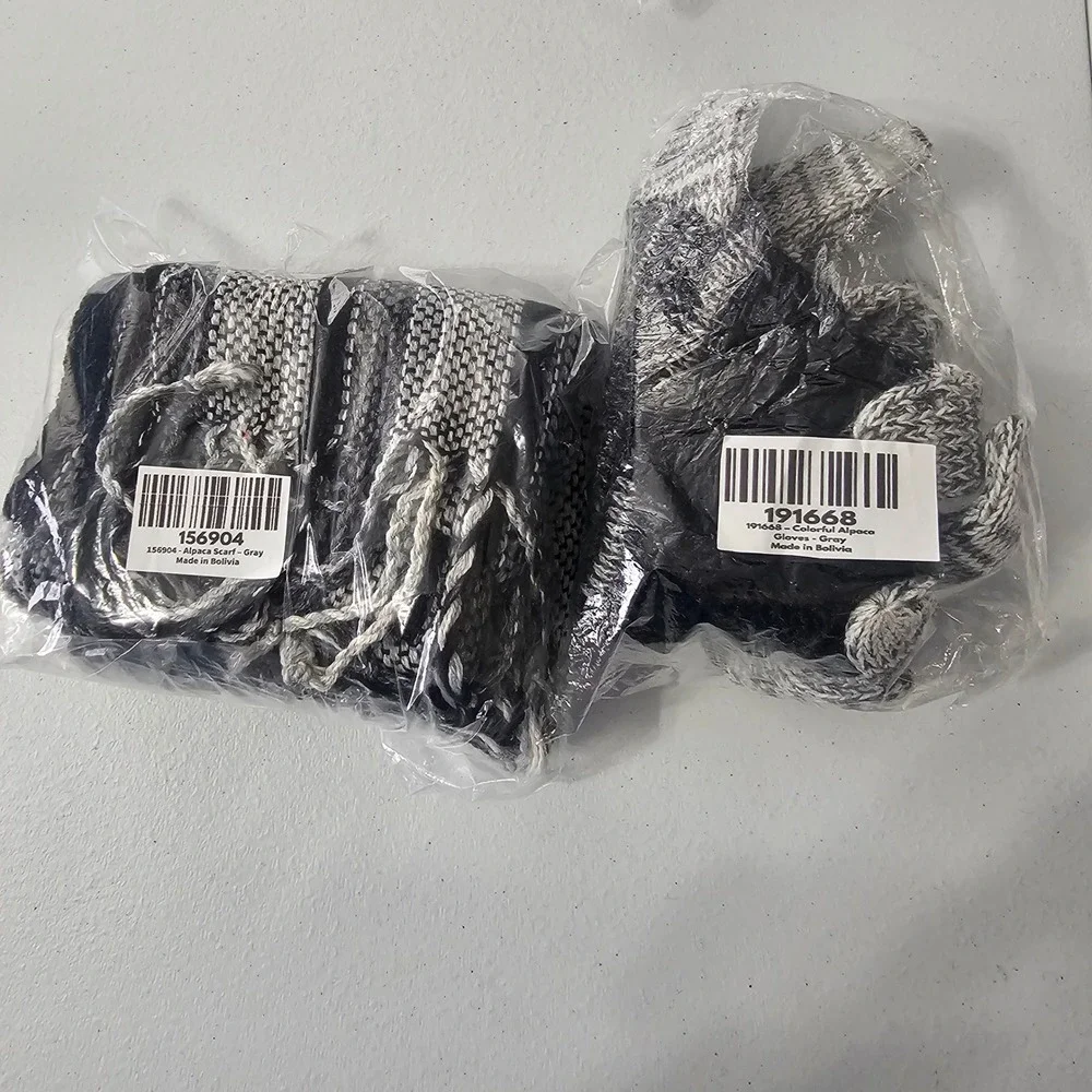 Jalsu Uma Alpaca Scarf and Gloves Set OS Black Gray Striped Artisan Bohemian